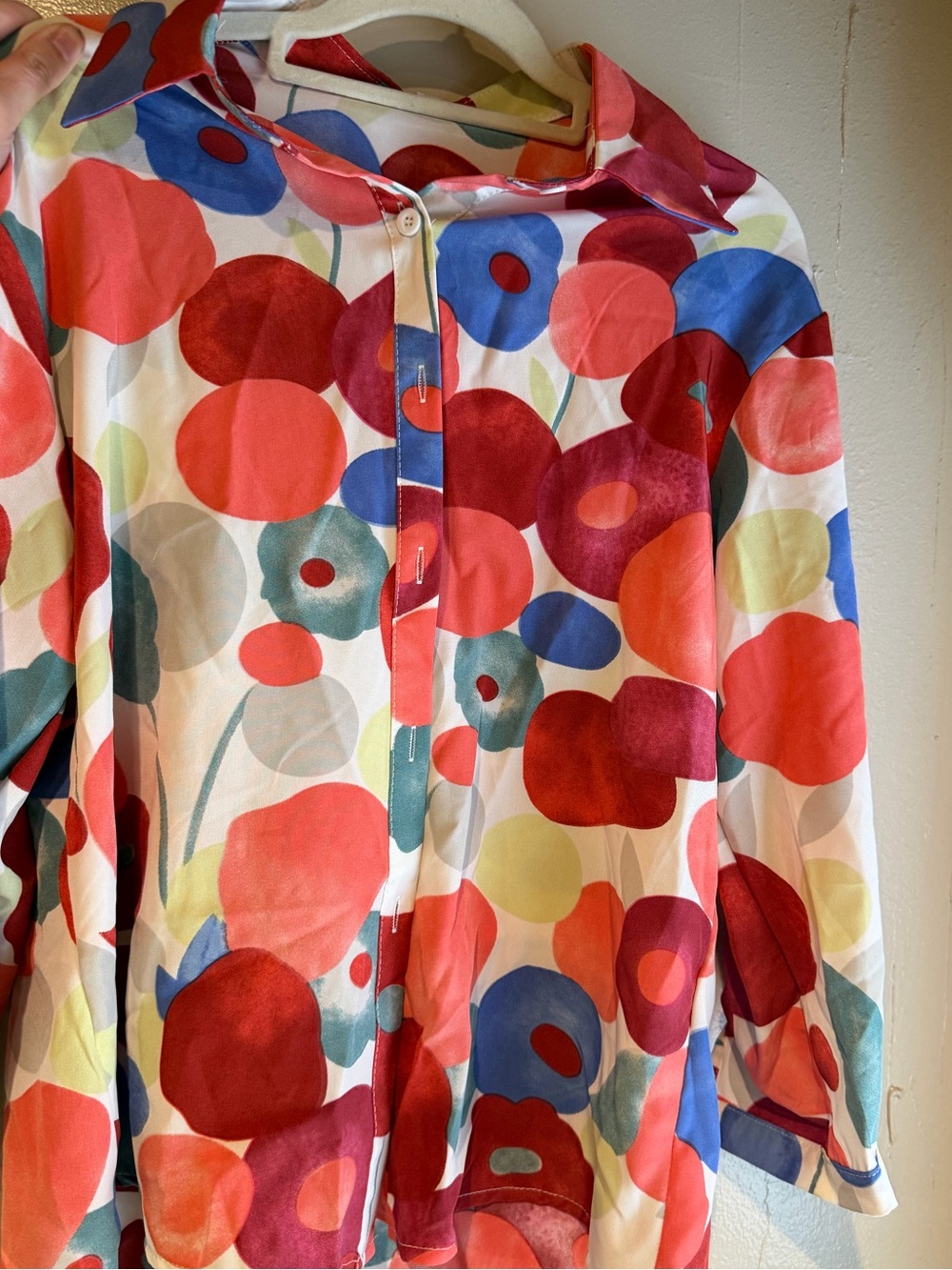 Women's Floral Dot Button-Front Shirt - Red Multi Size Large Blouse